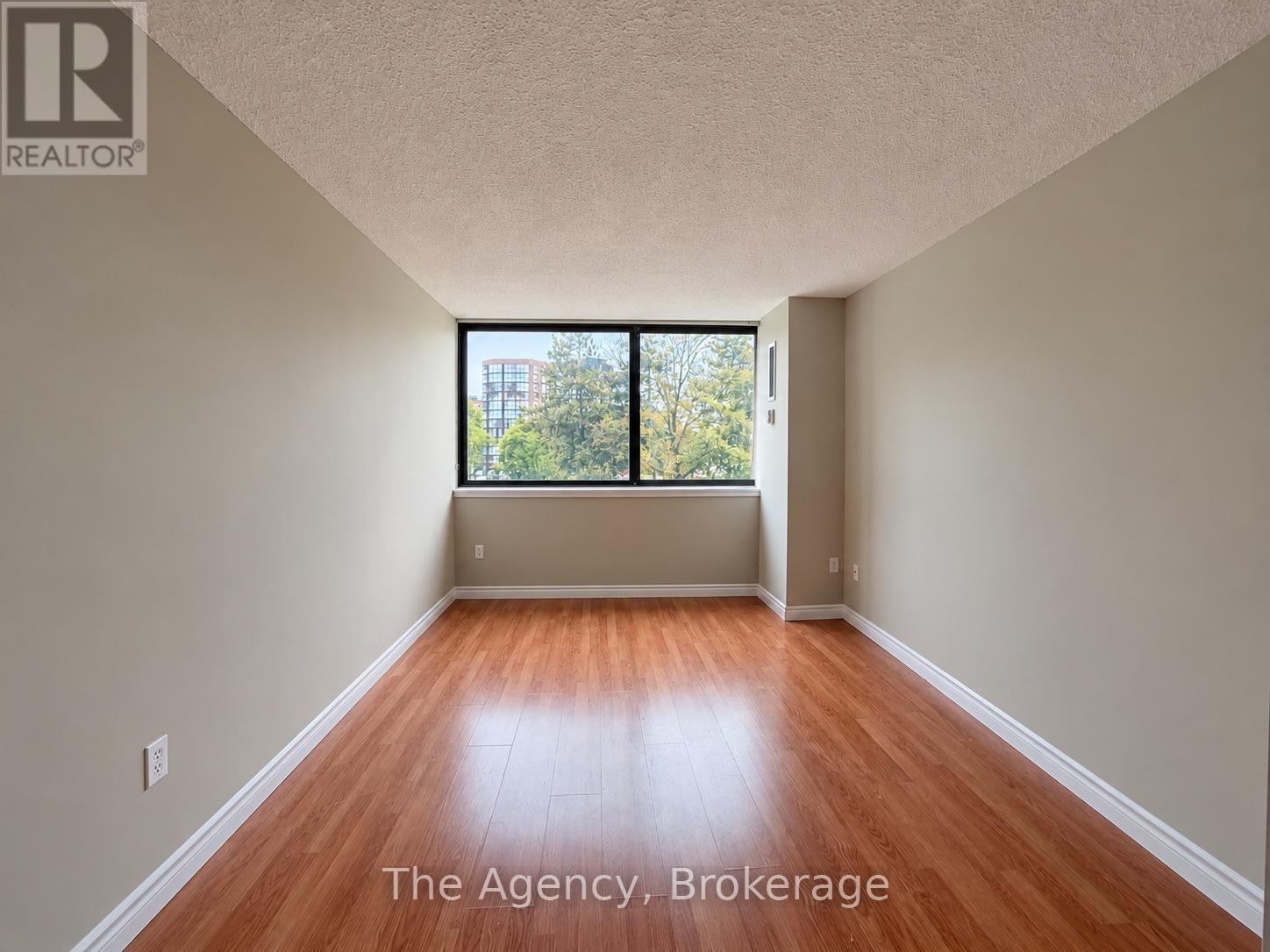 204 - 2200 Sherobee Road, Mississauga, Ontario  L5A 3Y3 - Photo 11 - W13871832