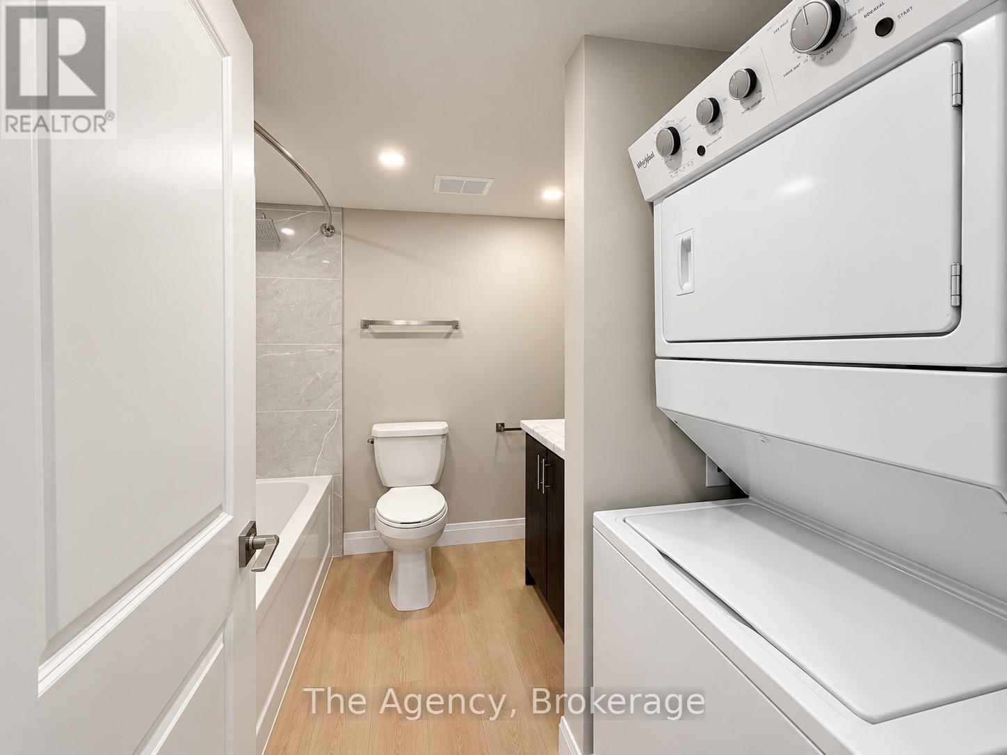 810 - 2200 Sherobee Road, Mississauga, Ontario  L5A 3Y3 - Photo 10 - W13871864