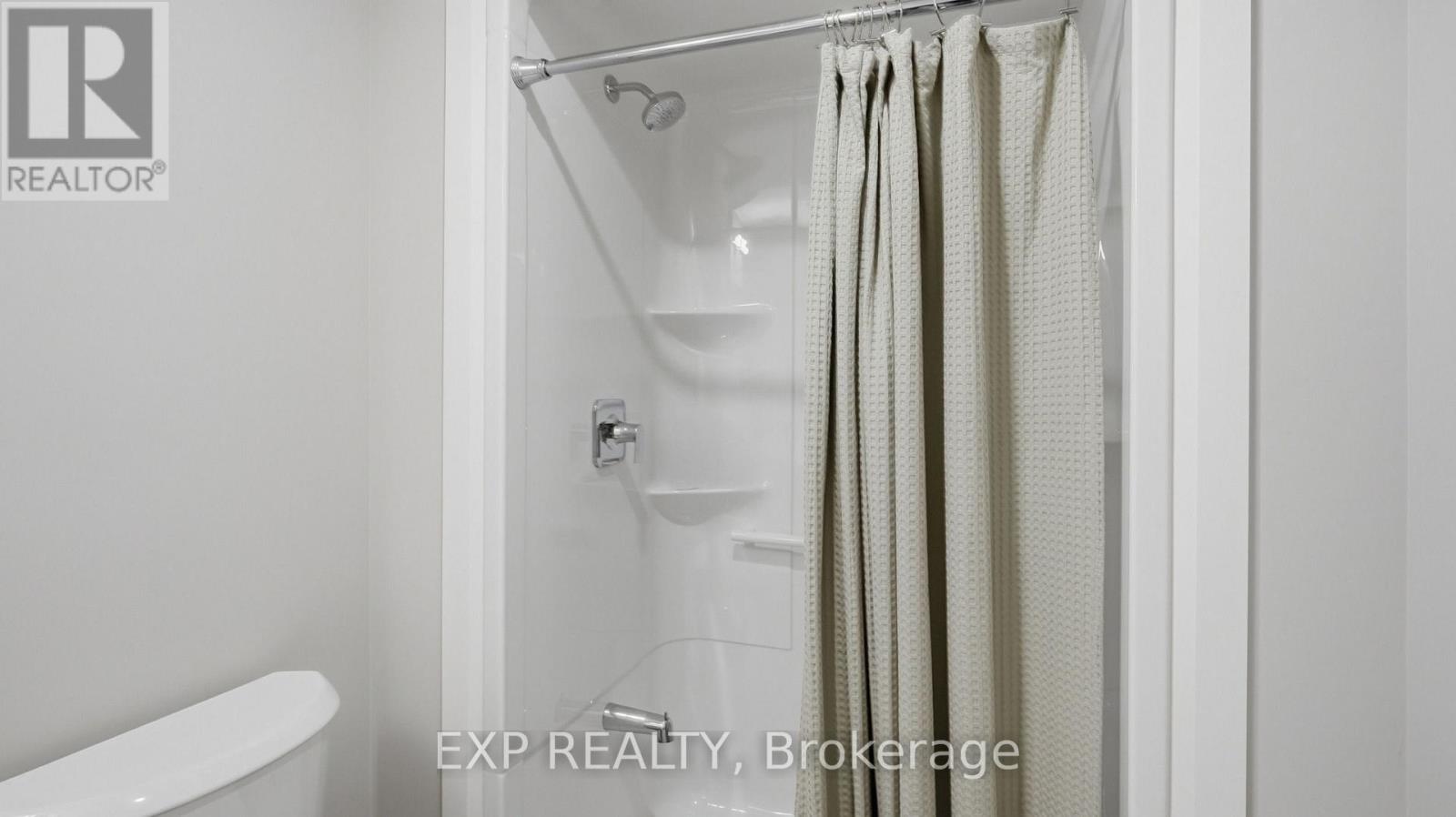 66 Alvira Trail, Welland, Ontario  L3B 0L5 - Photo 43 - X13871722