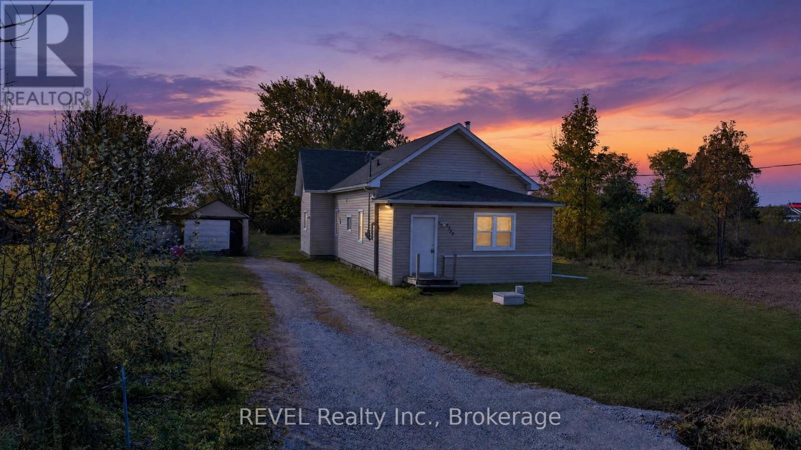 2329 GILMORE ROAD, Fort Erie, Ontario