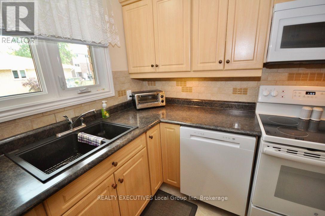 33 - 624 Lakeshore Drive, North Bay, Ontario P1A 2E8 - Photo 9 - X13871856