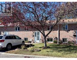 33 - 624 LAKESHORE DRIVE, North Bay, Ontario