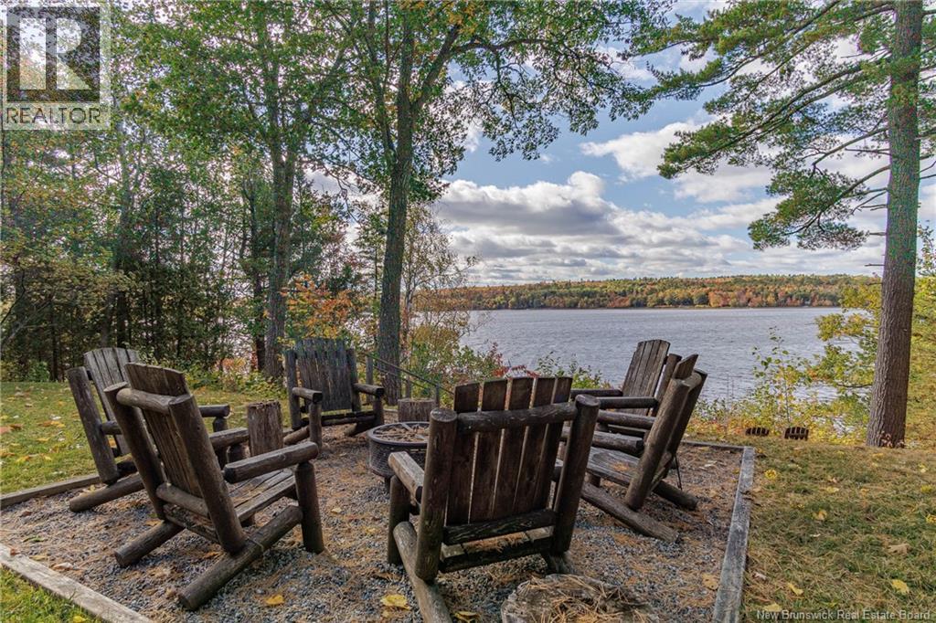 70 Barnes Point Road, Cambridge-Narrows, New Brunswick  E4C 2E6 - Photo 2 - NB149252