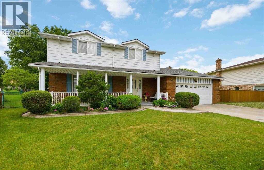 821 DANBURY CRESCENT,Sarnia,Ontario,N7S4L7,Canada