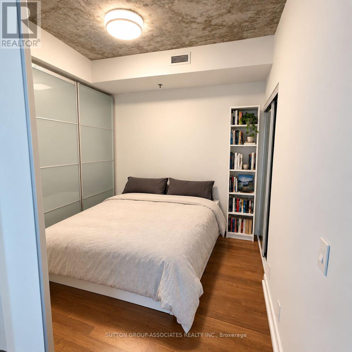 606 - 15 Beverley Street, Toronto (Kensington-Chinatown), Ontario  M5T 1X8 - Photo 5 - C13871828