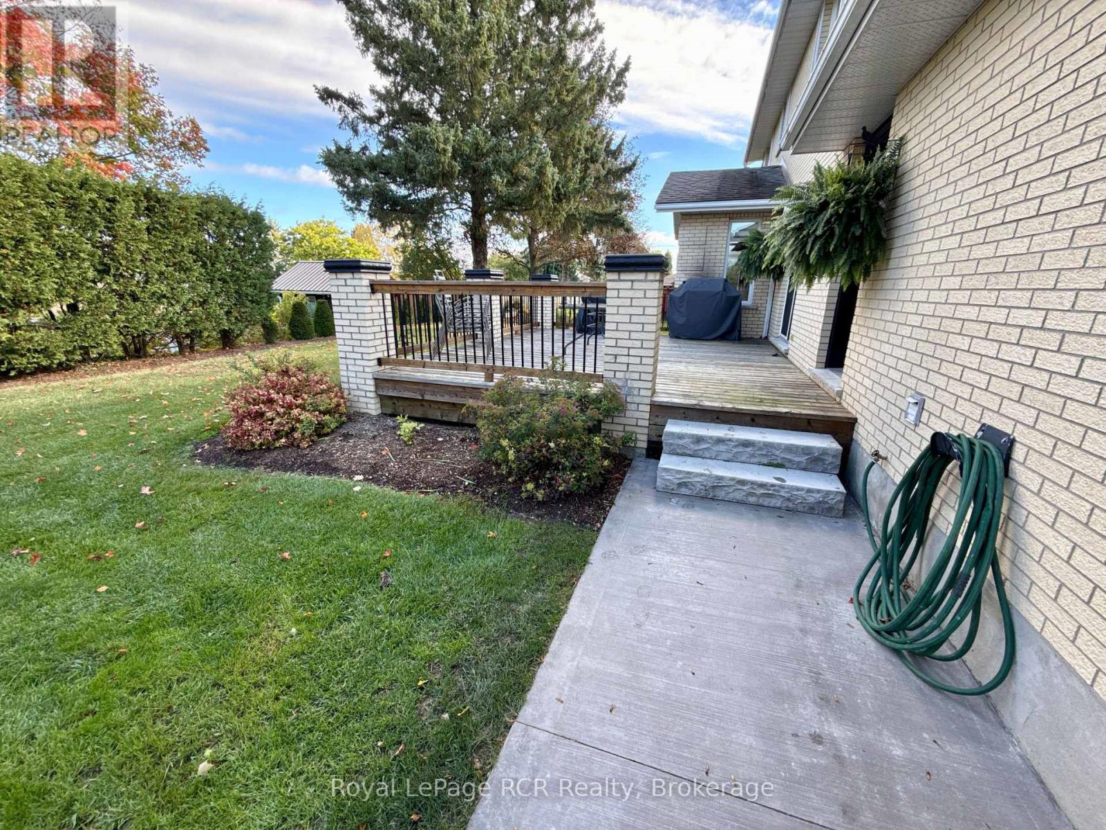 686 16th Street, Hanover, Ontario  N4N 3M3 - Photo 10 - X13871798