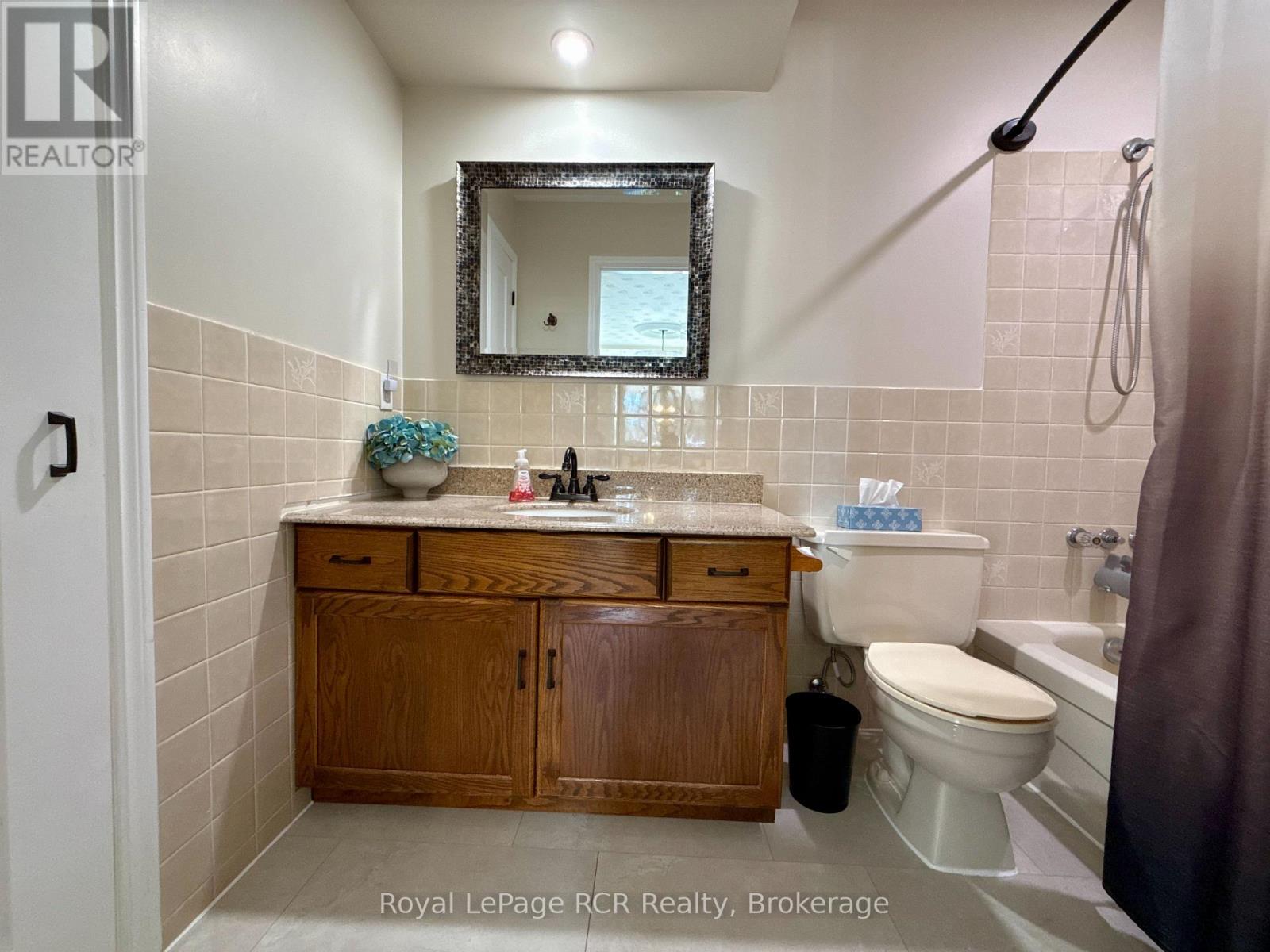 686 16th Street, Hanover, Ontario  N4N 3M3 - Photo 41 - X13871798
