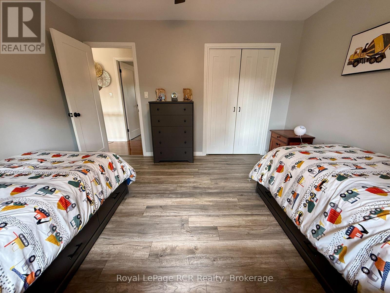 686 16th Street, Hanover, Ontario  N4N 3M3 - Photo 45 - X13871798