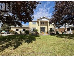 686 16TH STREET, Hanover, Ontario