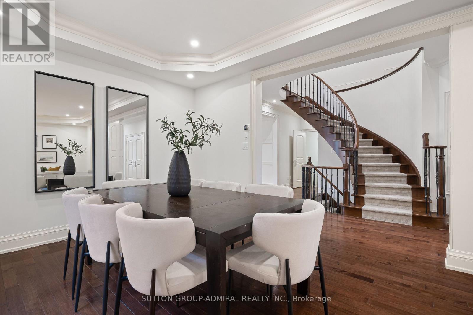 132 York Mills Road, Toronto, Ontario  M2L 1K5 - Photo 6 - C13871872