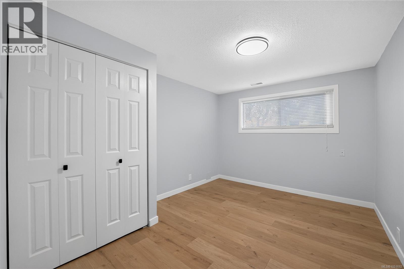 106 Emery Way