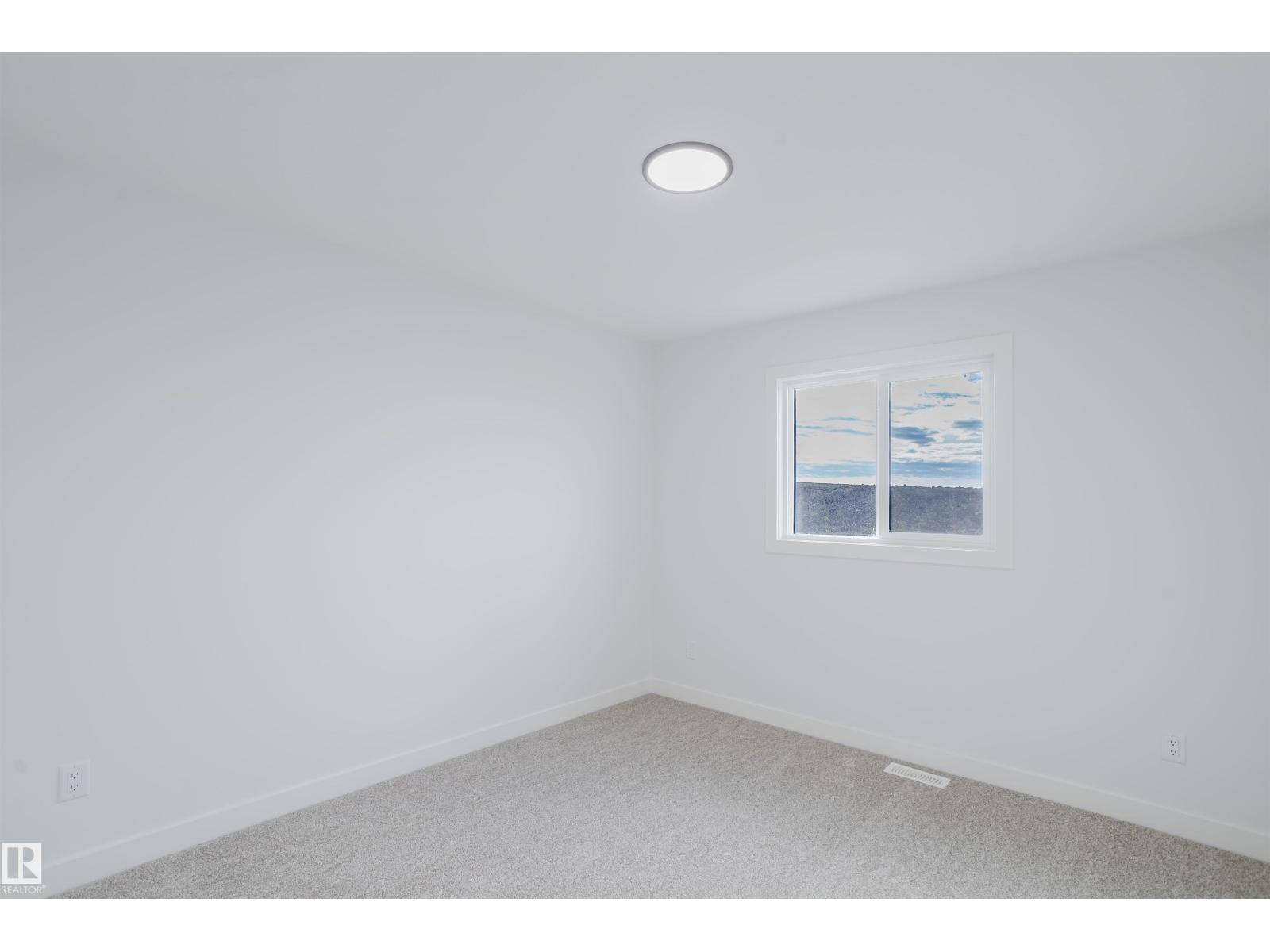 6215 29 AV SW