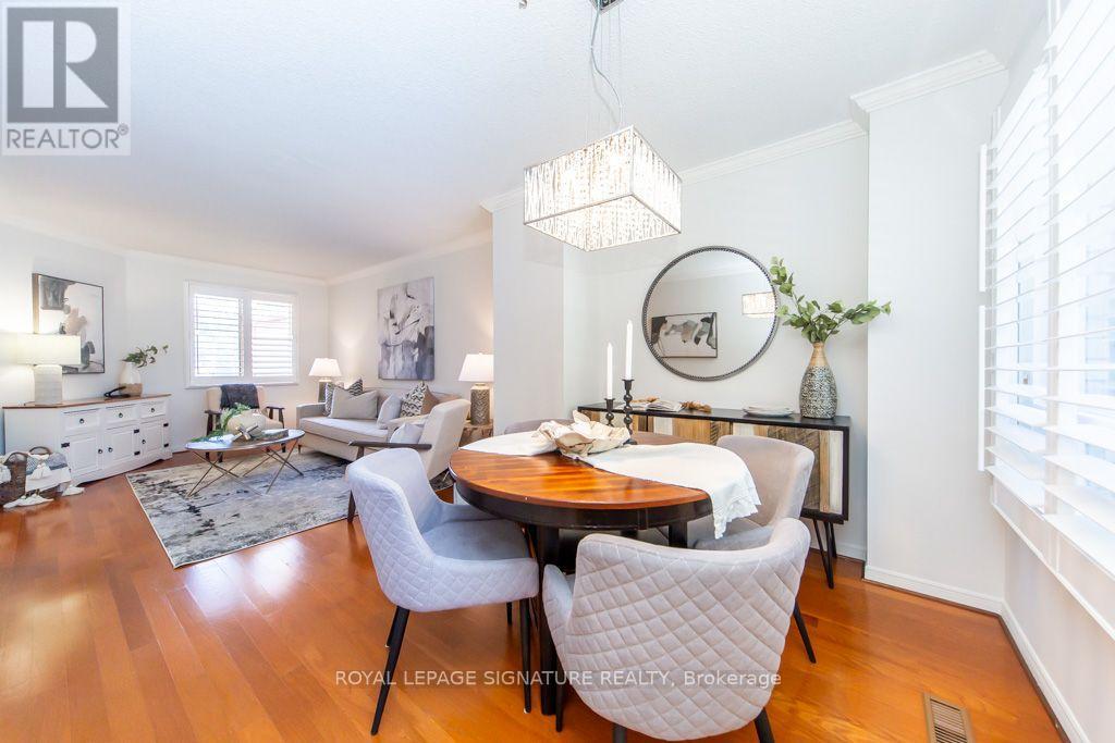 28 Augusta Court, Markham, Ontario  L3T 7K7 - Photo 13 - N13871810