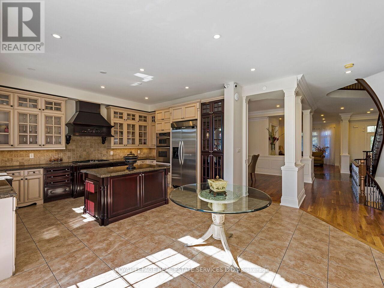 11 Beauvista Court, Vaughan, Ontario  L4H 3G6 - Photo 11 - N13871972