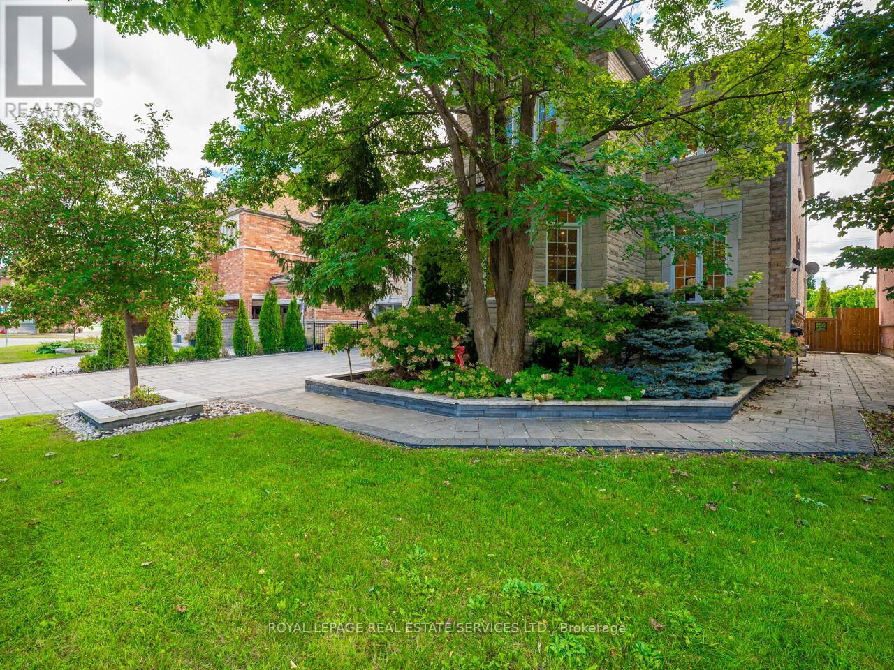 11 Beauvista Court, Vaughan, Ontario  L4H 3G6 - Photo 48 - N13871972