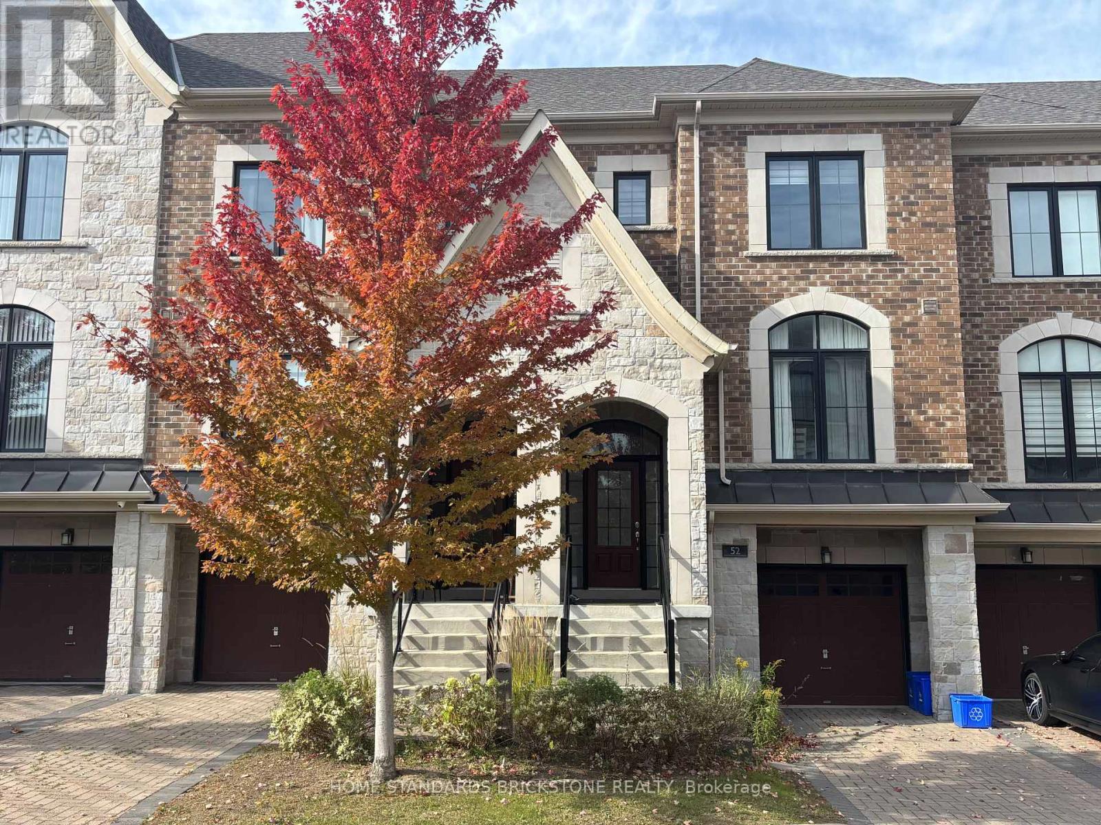 52 Duncombe Lane, Richmond Hill, Ontario  L4C 1C2 - Photo 2 - N13871992