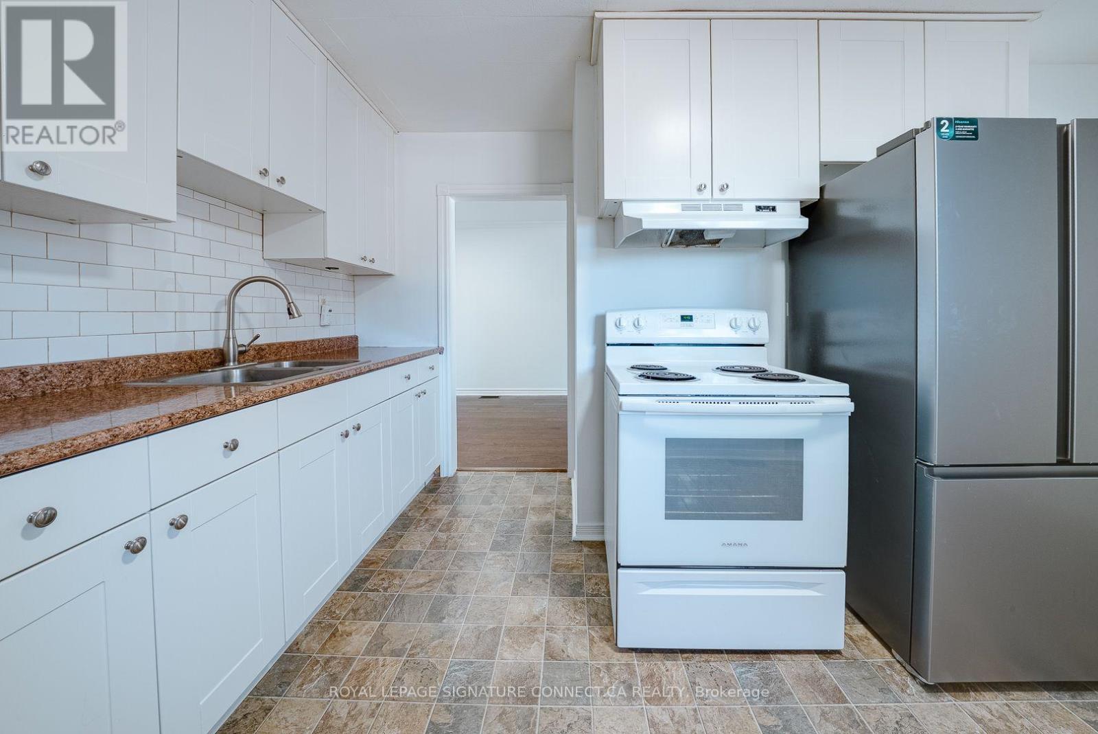Upper Level - 166 Cherrywood Drive, Newmarket, Ontario  L3Y 2X7 - Photo 23 - N13872008