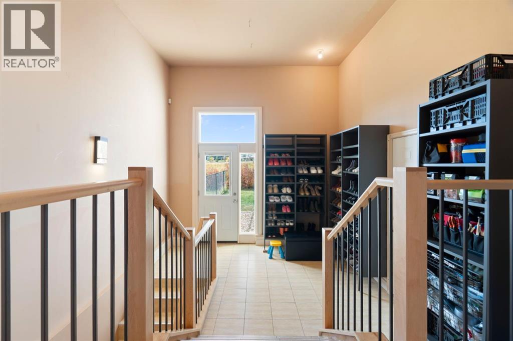 24009 Meadow Drive, Rural Rocky View County, Alberta  T3R 1A7 - Photo 41 - A2349793
