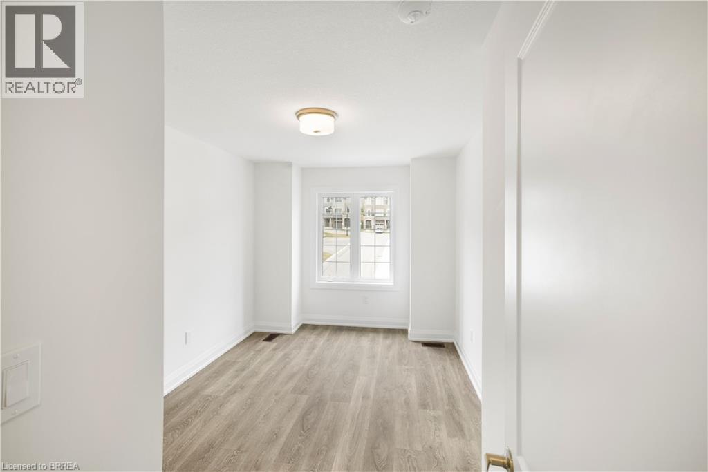 620 Colborne Street W Unit# 41 #main & Upper, Brantford, Ontario  N3T 0Y1 - Photo 10 - 40869481