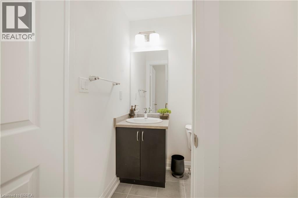 620 Colborne Street W Unit# 41 #main & Upper, Brantford, Ontario  N3T 0Y1 - Photo 7 - 40869481
