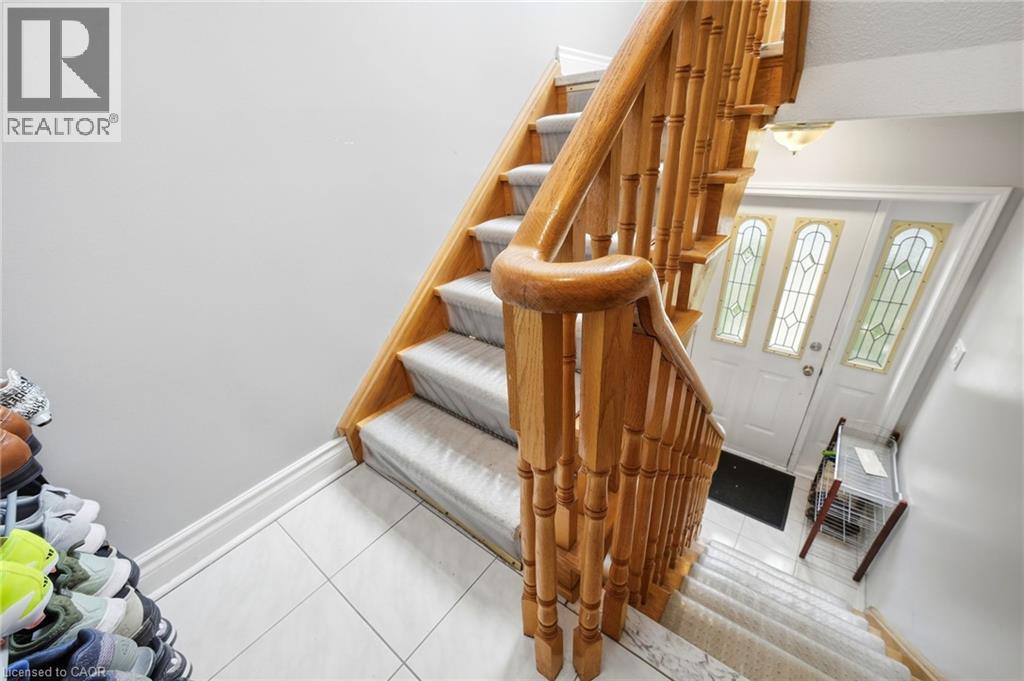 277 Harvie Avenue, York, Ontario  M6E 4L1 - Photo 20 - 40867739