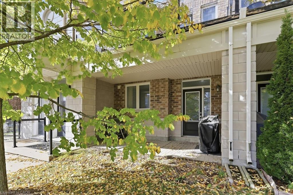 908 Apple Hill Lane, Kitchener, Ontario  N2R 0L7 - Photo 15 - 40868966