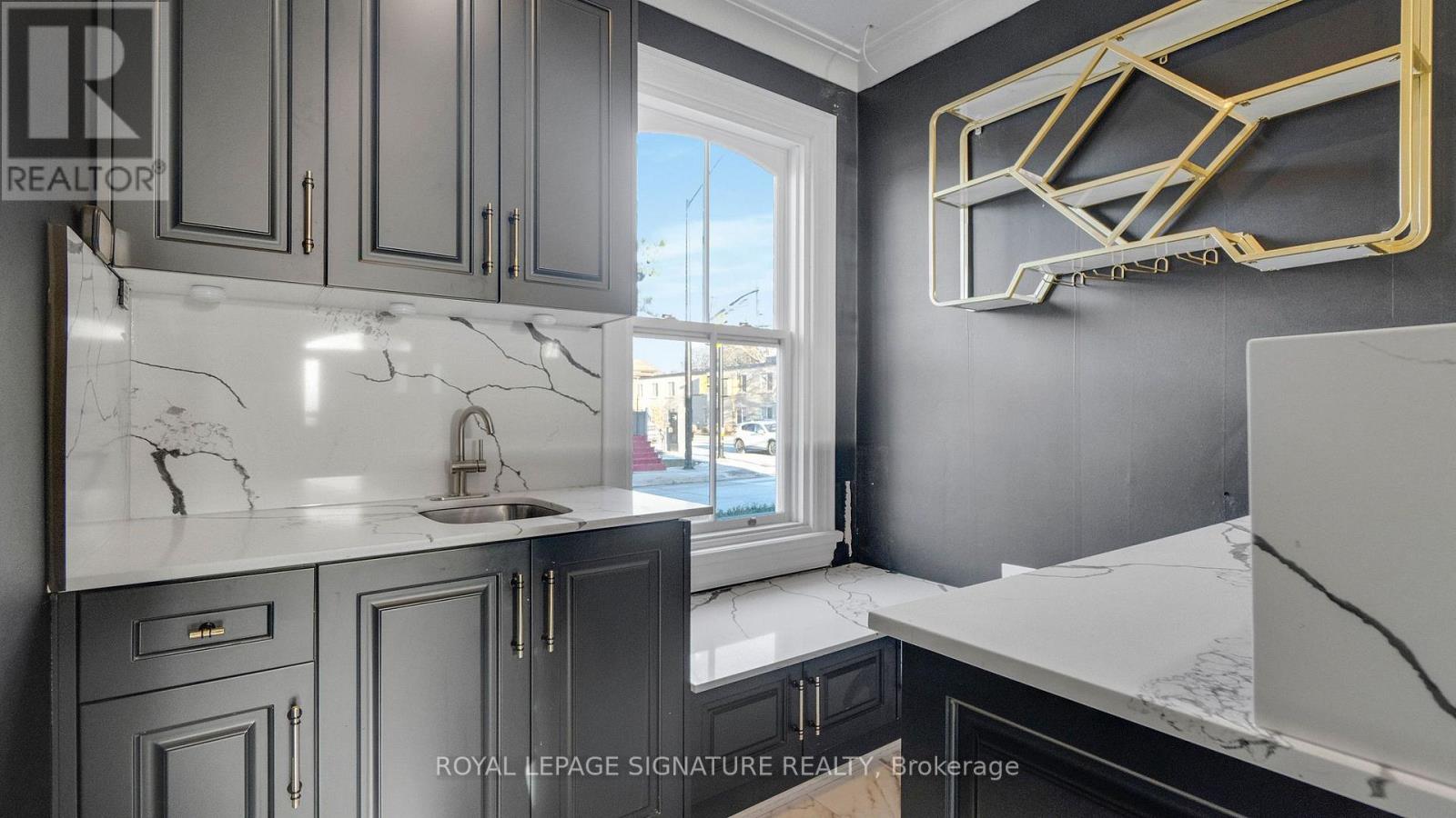 140 Trafalgar Road, Oakville, Ontario  L6J 3G5 - Photo 18 - W13871730