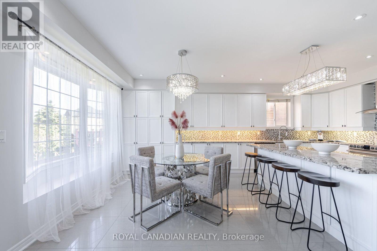 33 Rubysilver Drive, Brampton, Ontario  L6P 1R1 - Photo 15 - W13871734