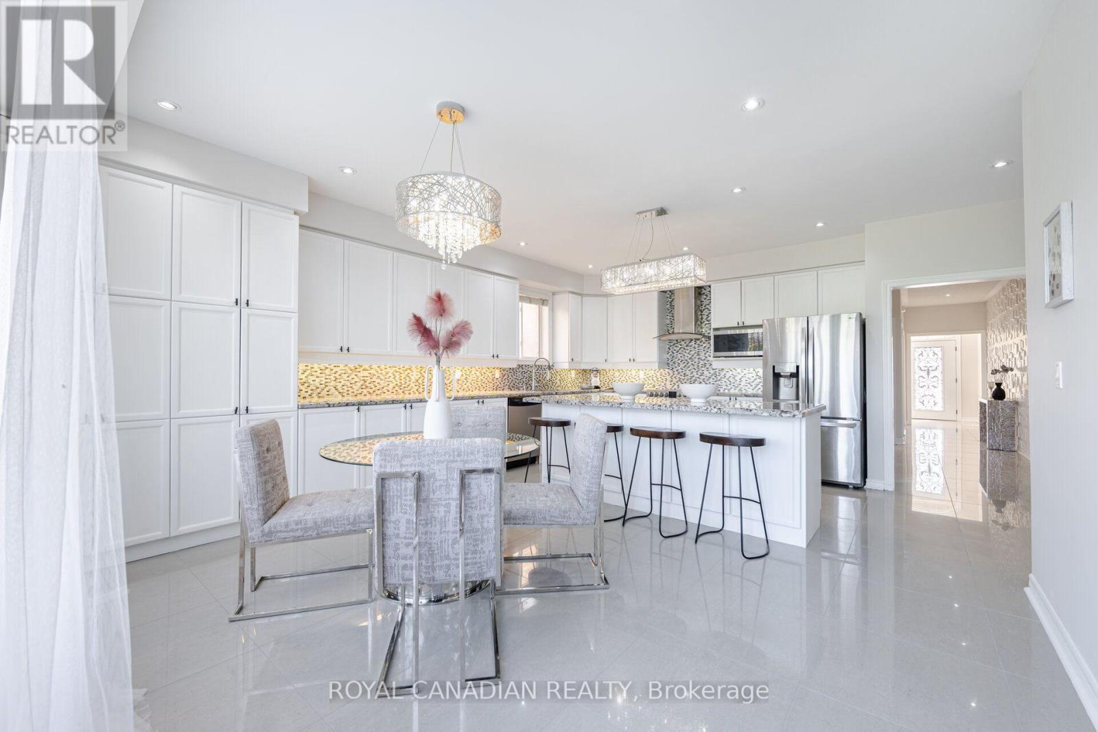33 Rubysilver Drive, Brampton, Ontario  L6P 1R1 - Photo 17 - W13871734