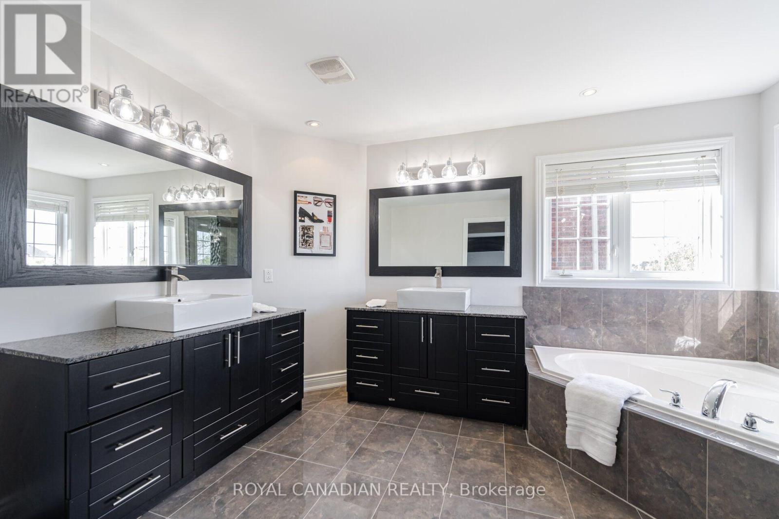 33 Rubysilver Drive, Brampton, Ontario  L6P 1R1 - Photo 26 - W13871734
