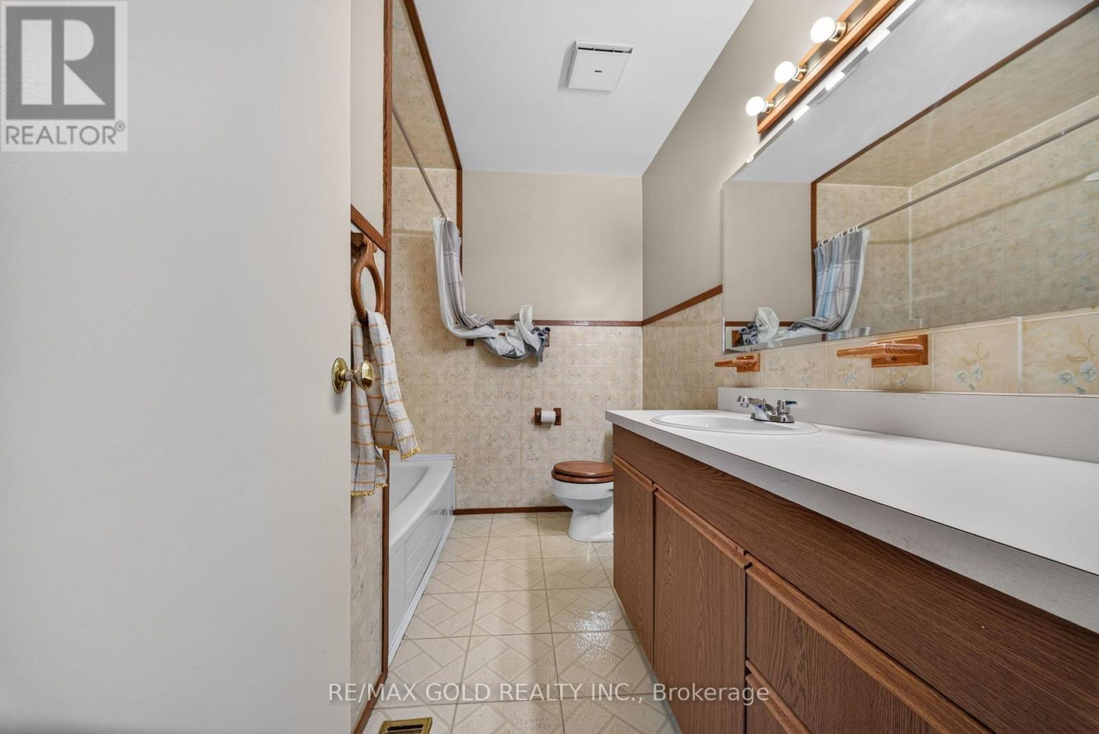 27 Alderbury Crescent, Brampton, Ontario  L6T 1P5 - Photo 20 - W13871772