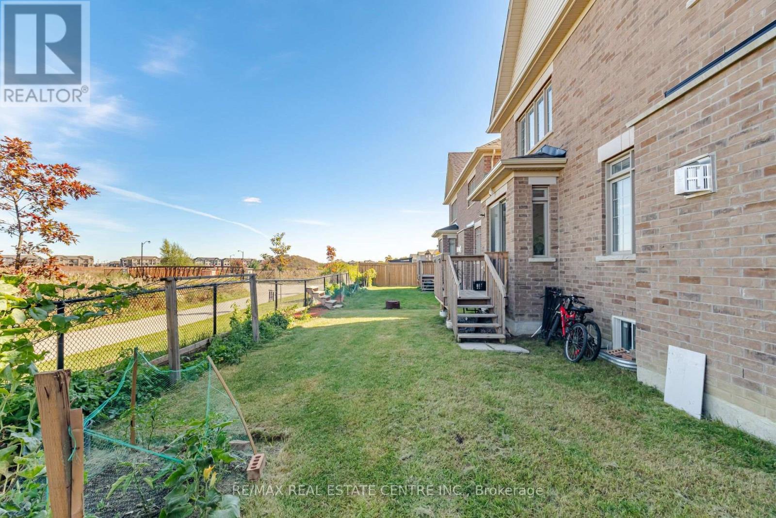 30 Tiger Crescent, Brampton, Ontario  L6R 4C1 - Photo 45 - W13871904