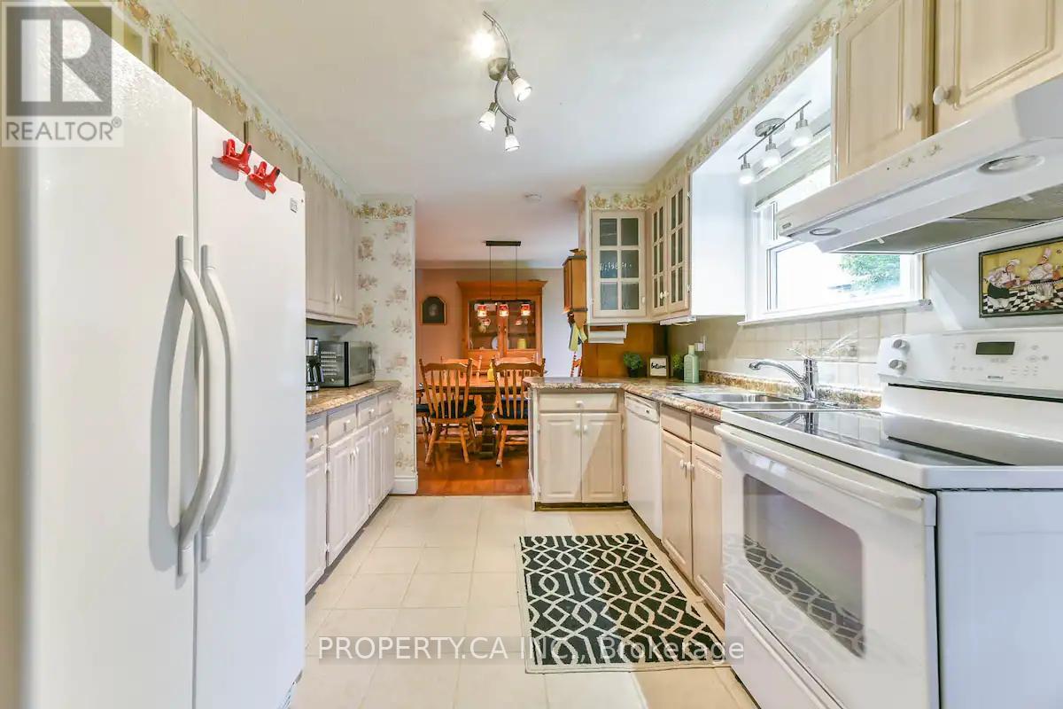 3265 Given Lane, Milton, Ontario  L9T 7Z7 - Photo 12 - W13871940