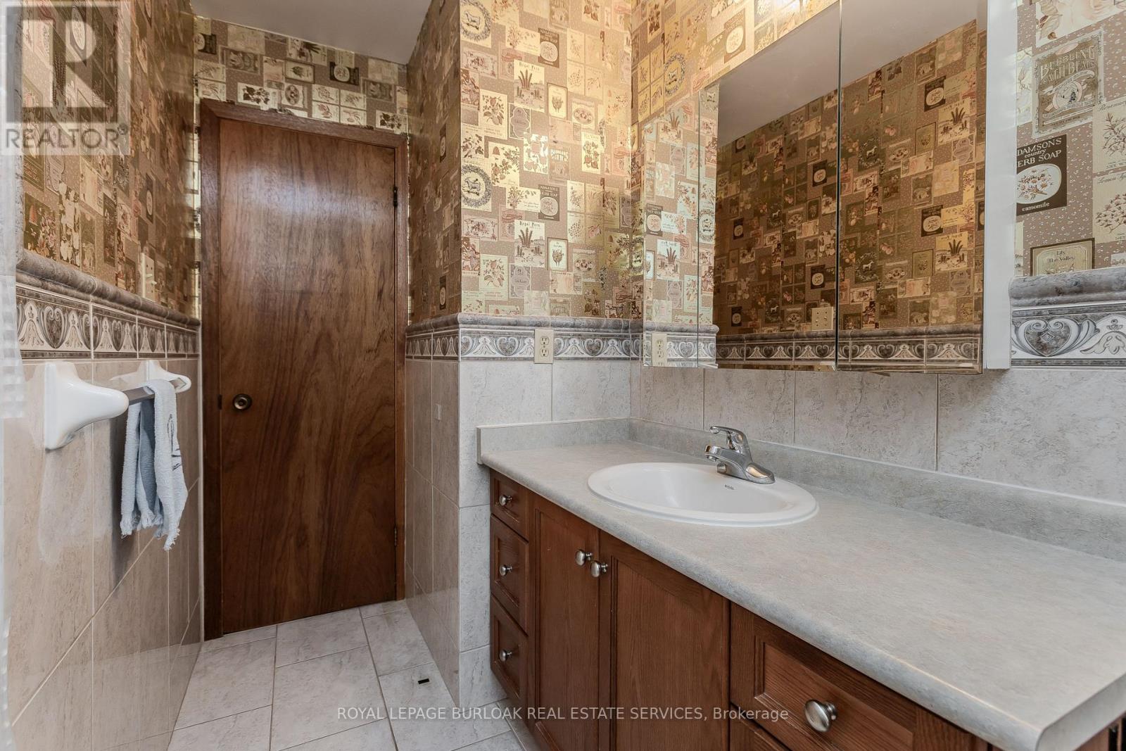 353 Enfield Road, Burlington, Ontario  L7T 4E7 - Photo 27 - W13872012