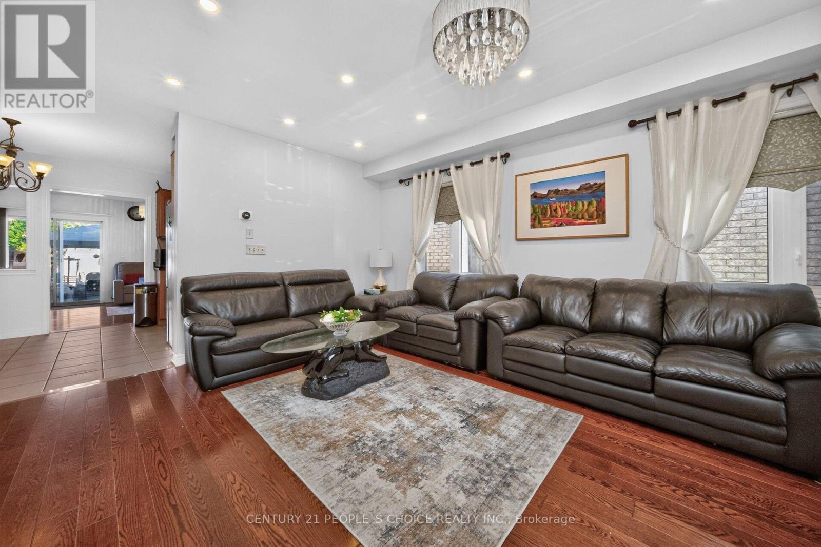 7273 Gagliano Drive, Mississauga, Ontario  L5W 1X3 - Photo 7 - W13872046