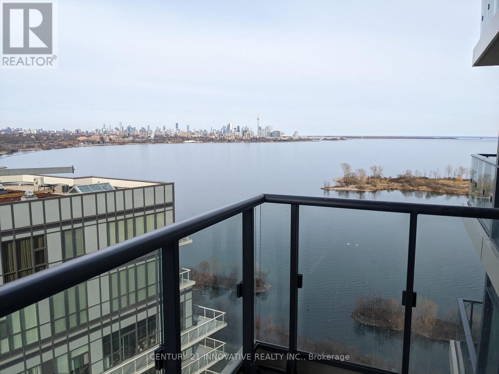 2010 - 59 Annie Craig Drive, Toronto (Mimico), Ontario  M8V 0C4 - Photo 2 - W13872056