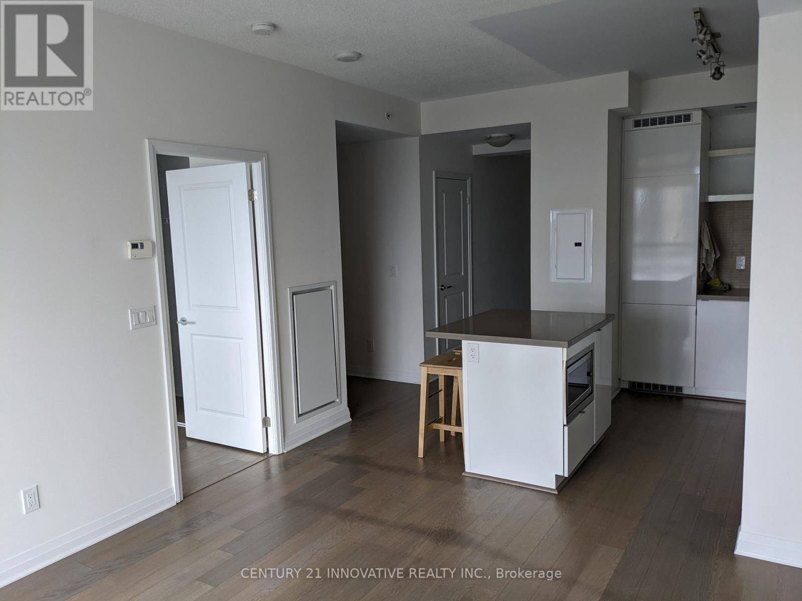 2010 - 59 Annie Craig Drive, Toronto (Mimico), Ontario  M8V 0C4 - Photo 6 - W13872056