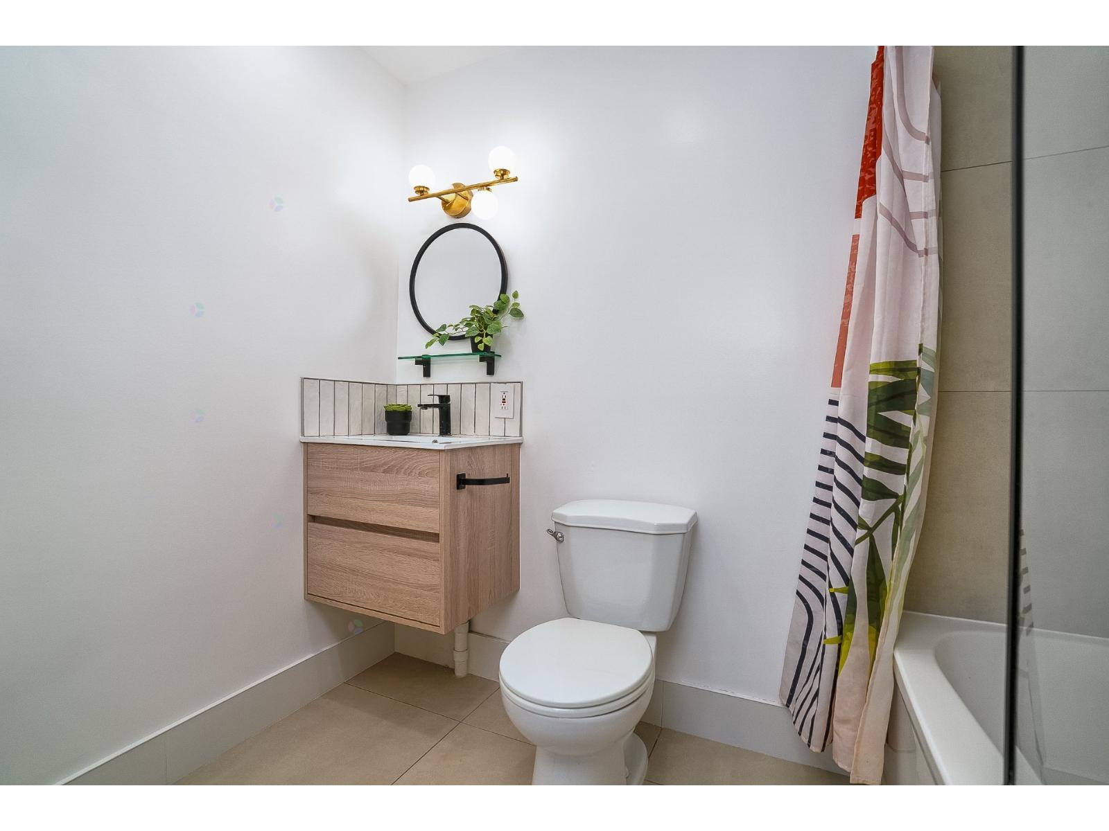 4753 Rue Pontiac|#P1 Montréal (Le Plateau-Mont-Royal) Quebec Canada H2J2T4 3