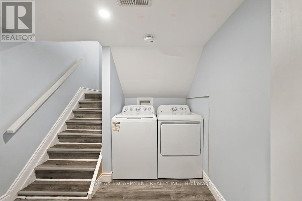 284 East 21st Street, Hamilton, Ontario  L8V 2T9 - Photo 17 - X13871736