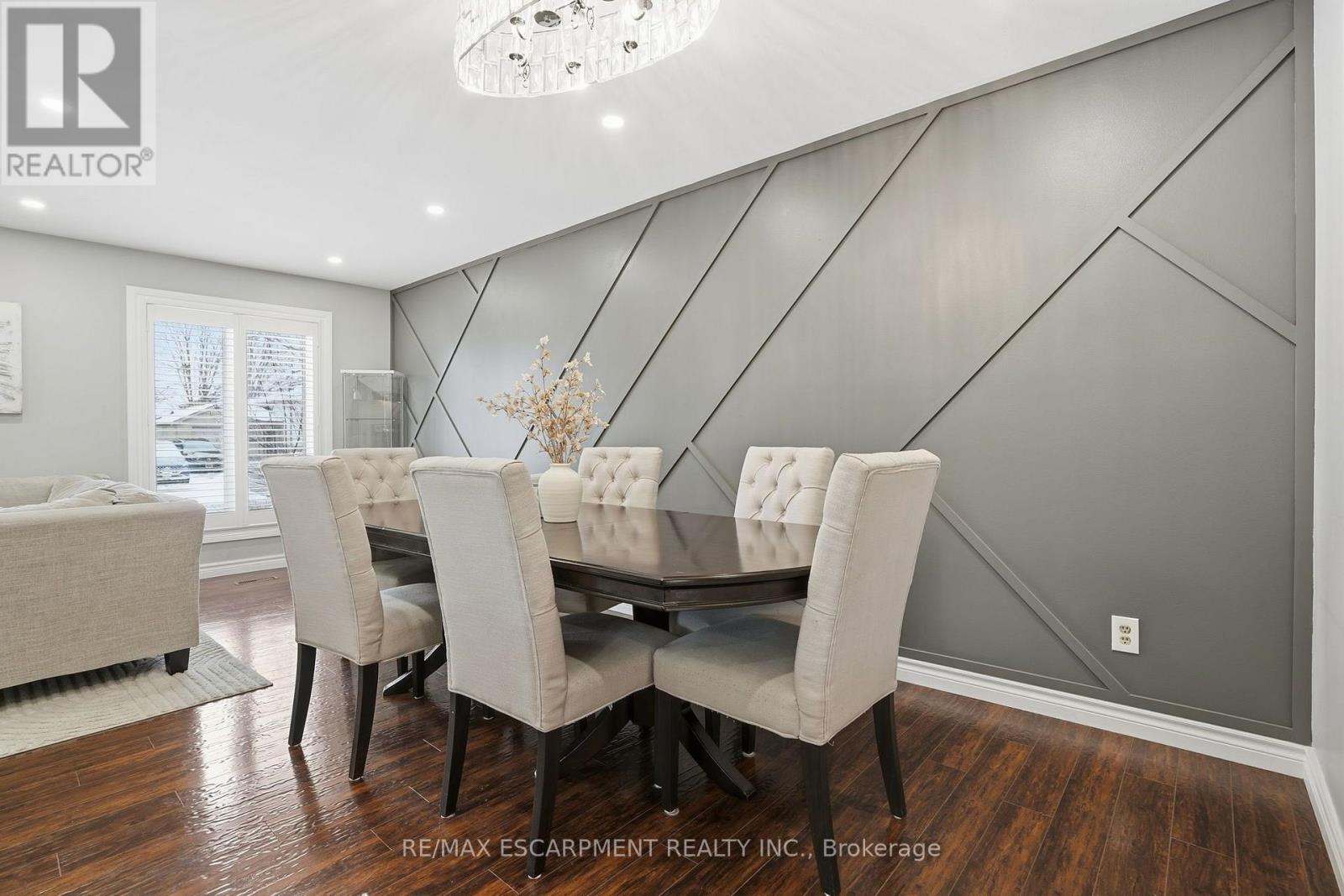 95 Chilton Drive, Hamilton, Ontario  L8J 1L8 - Photo 4 - X13872024