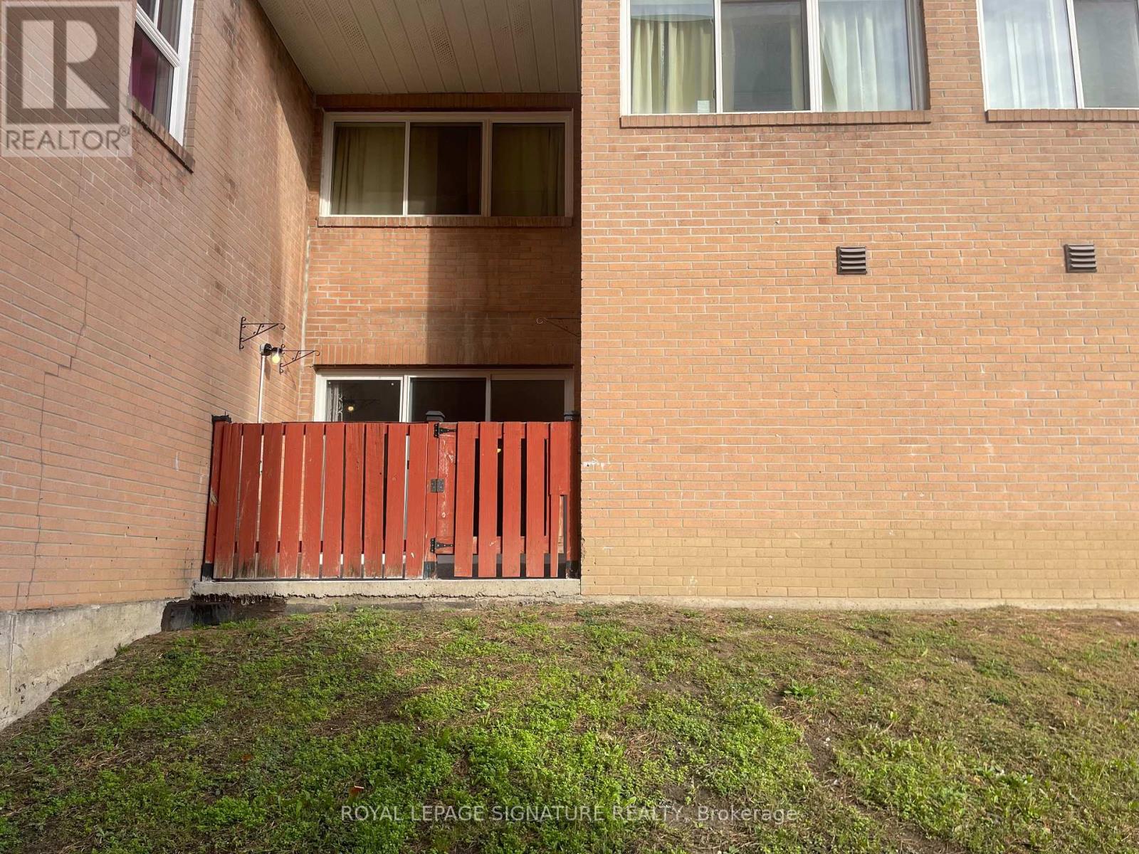 1084 - 100 Mornelle Court, Toronto, Ontario  M1E 4X2 - Photo 21 - E13865708