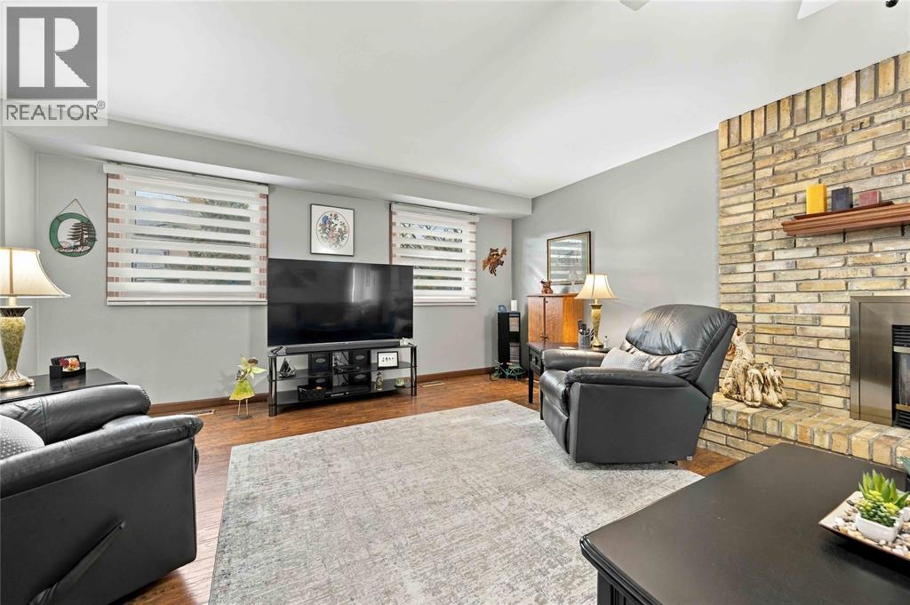 314 Oaklea Court, Sarnia, Ontario N7S 5Z1 - Photo 11 - 26024675