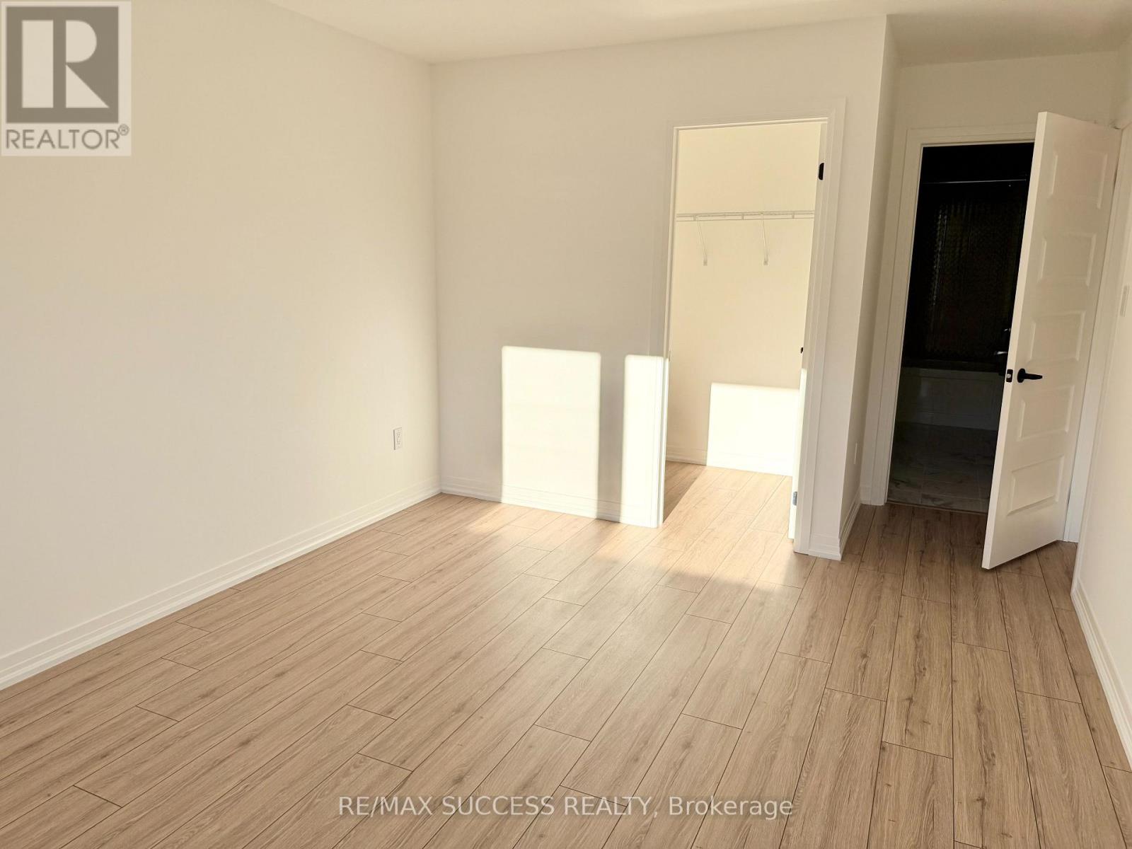 89 Flan Boulevard, Barrie, Ontario  L9J 0E1 - Photo 17 - S13854202