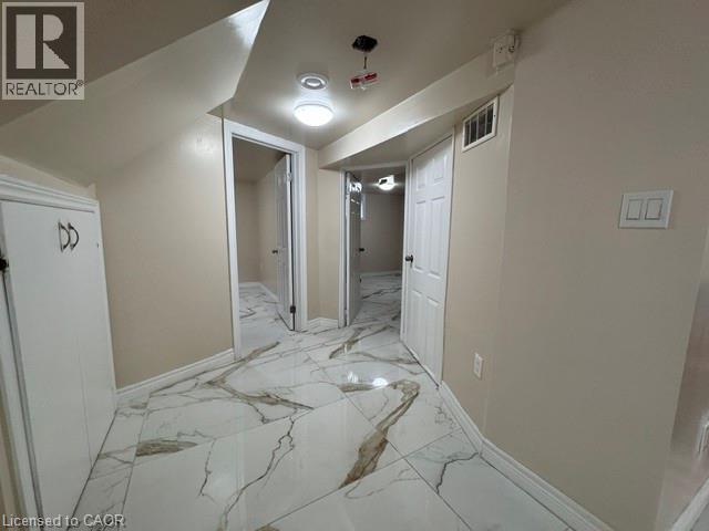 614 Fennell Avenue E Unit# Lower, Hamilton, Ontario  L8V 1T4 - Photo 5 - 40869303