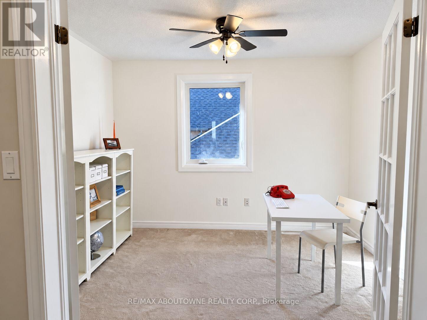 2269 Whitworth Drive, Oakville, Ontario  L6M 0B5 - Photo 25 - W13813472