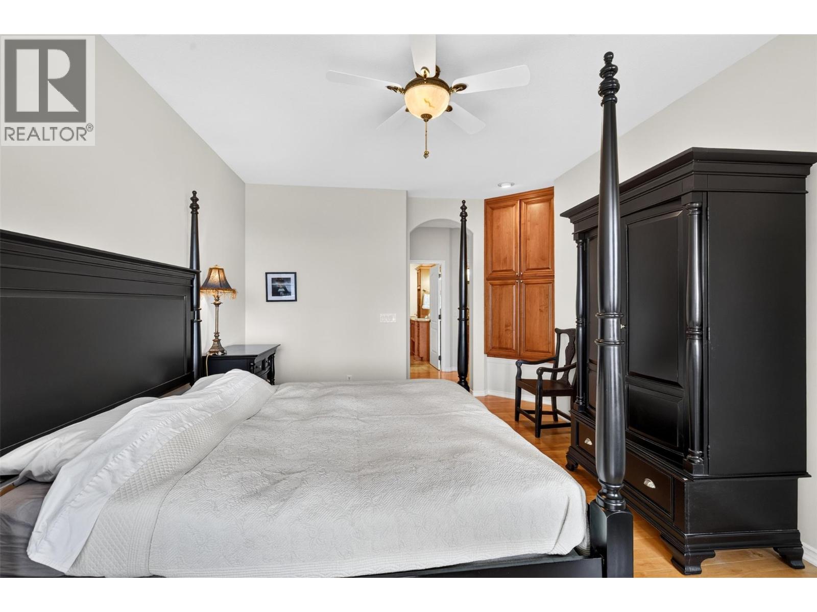 3800 Gallaghers Pinnacle Way Unit# 21