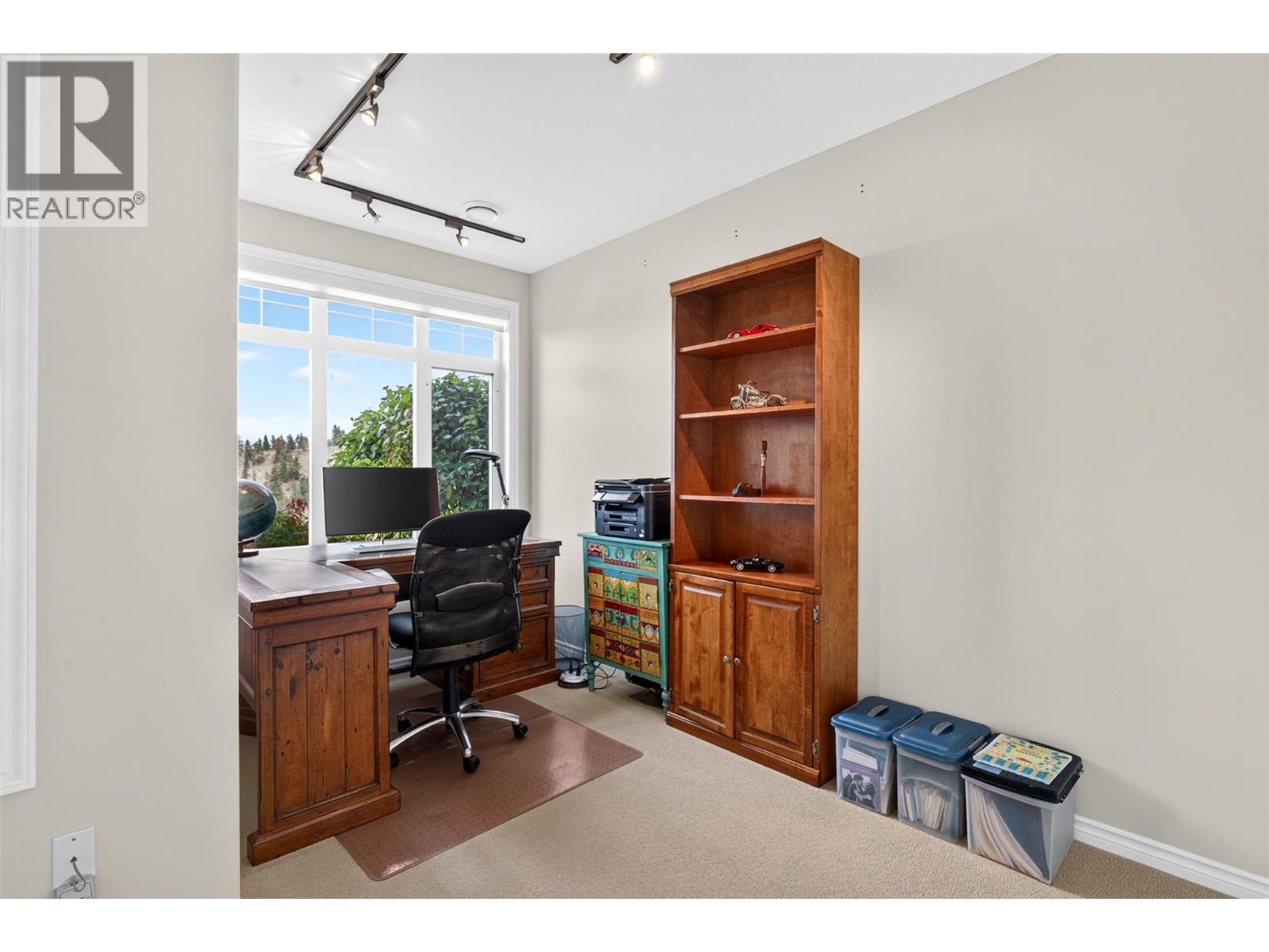 3800 Gallaghers Pinnacle Way Unit# 21