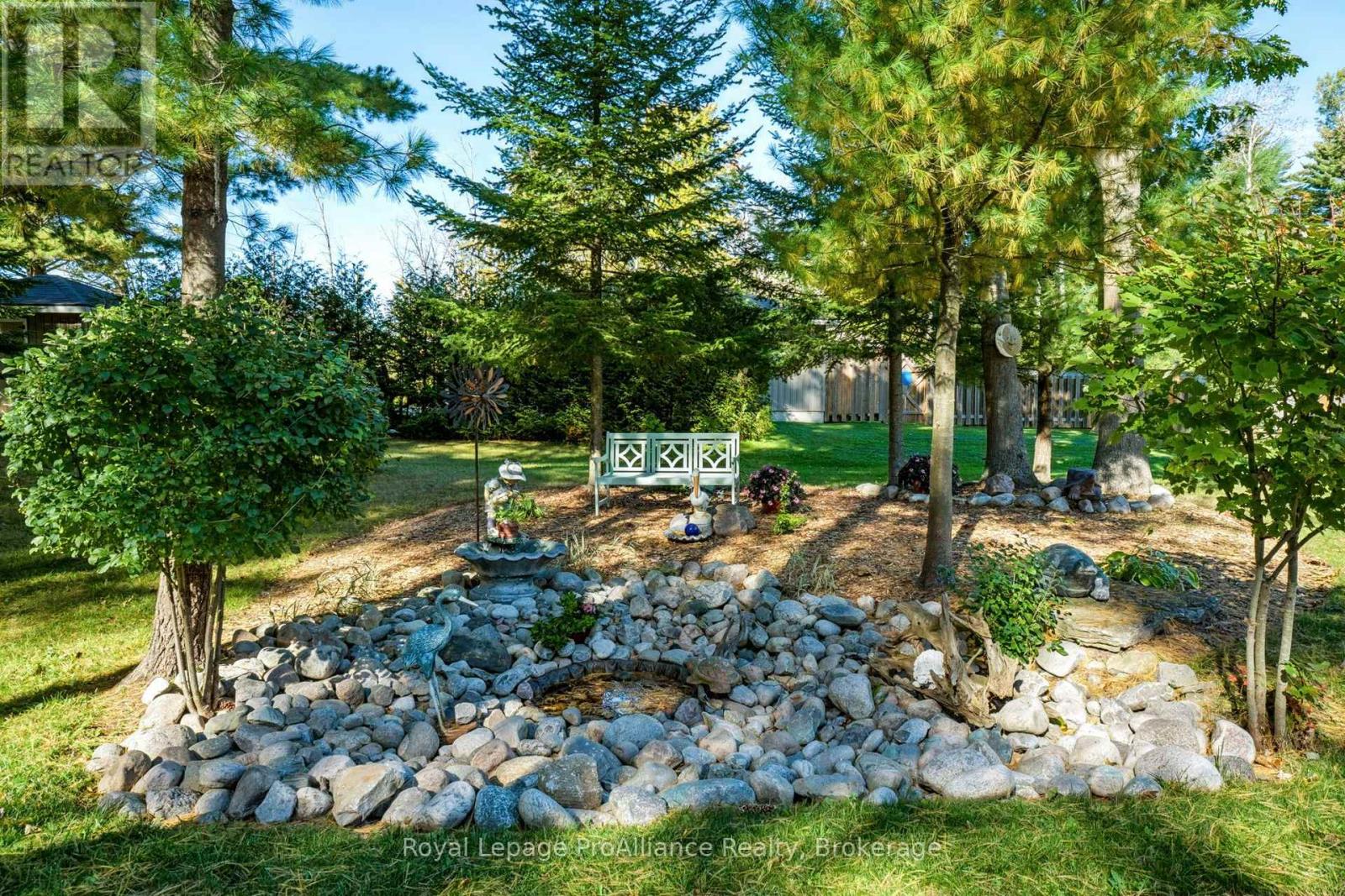 21502 Loyalist Parkway (Highway 33) Parkway, Prince Edward County, Ontario  K0K 1L0 - Photo 40 - X13872100