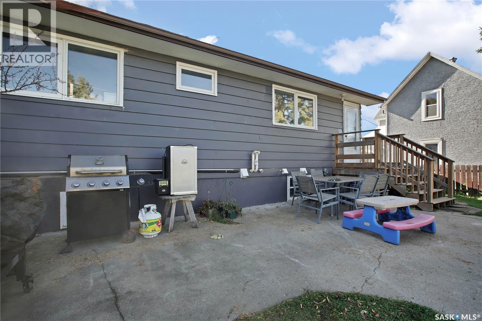 1014 5th Street, Rosthern, Saskatchewan  S0K 3R0 - Photo 4 - SK050572