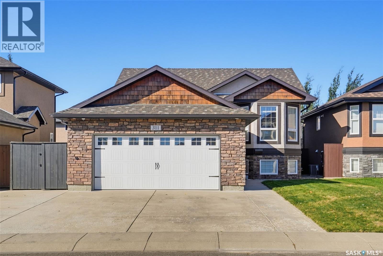 311 Blackstock Cove, Saskatoon, Saskatchewan  S7T 0H3 - Photo 2 - SK050571